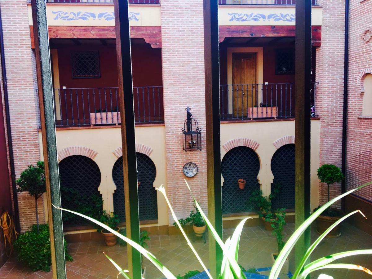 Apartamento San Juan De Los Reyes Toledo Exterior photo